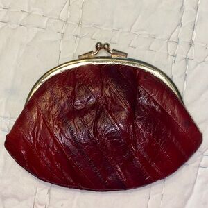 Burgundy Coin Purse Eel Skin with 2 Kiss-Locks